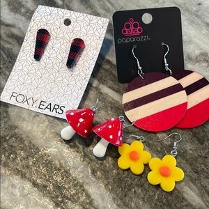 Cute earrings sold together